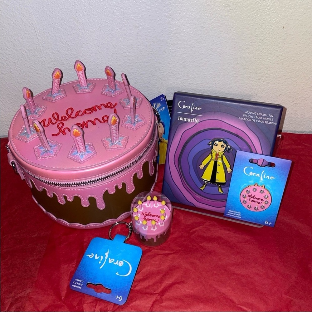 Exclusive Loungefly Coraline Welcome Home Cake Cosplay Figural Crossbody Bag Set